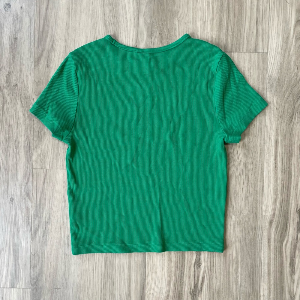 H&M Ribbed Short Sleeve - Picture 2 of 3